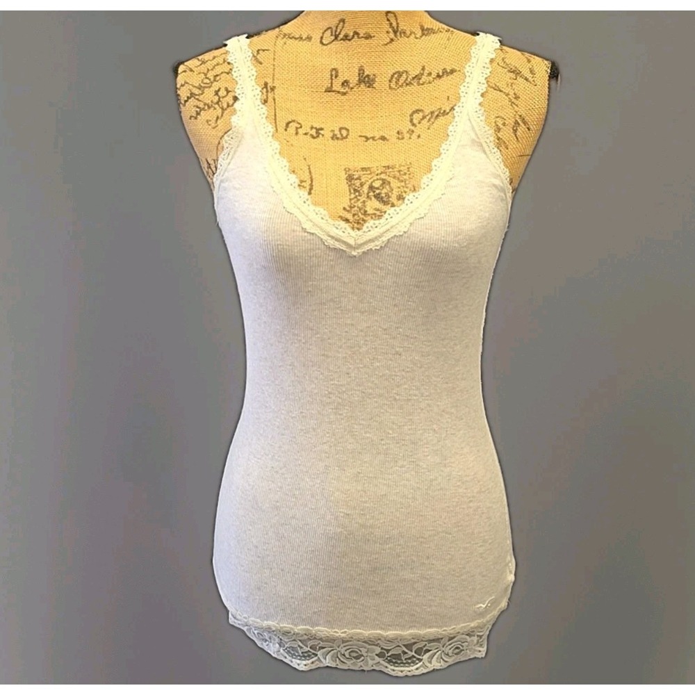 Hollister Beige Lace Trim Cami Ribbed Tank‎ Top Layering Y2K sz L Scoop Neck